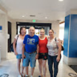 Meet your Posher, Michele